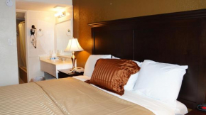 Гостиница Americas Best Value Inn & Suites Kansas City  Грандвью